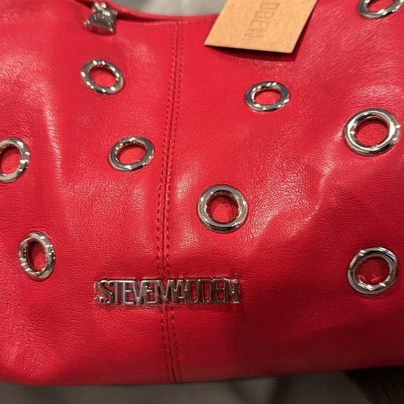 NEW Steve Madden Grommet Handbag - Picture 4 of 9